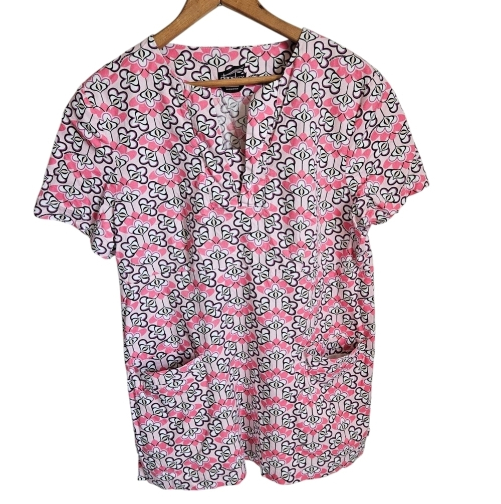 Dansko Flowered Women's Short Sleeve Scrubs Top, Size Medium